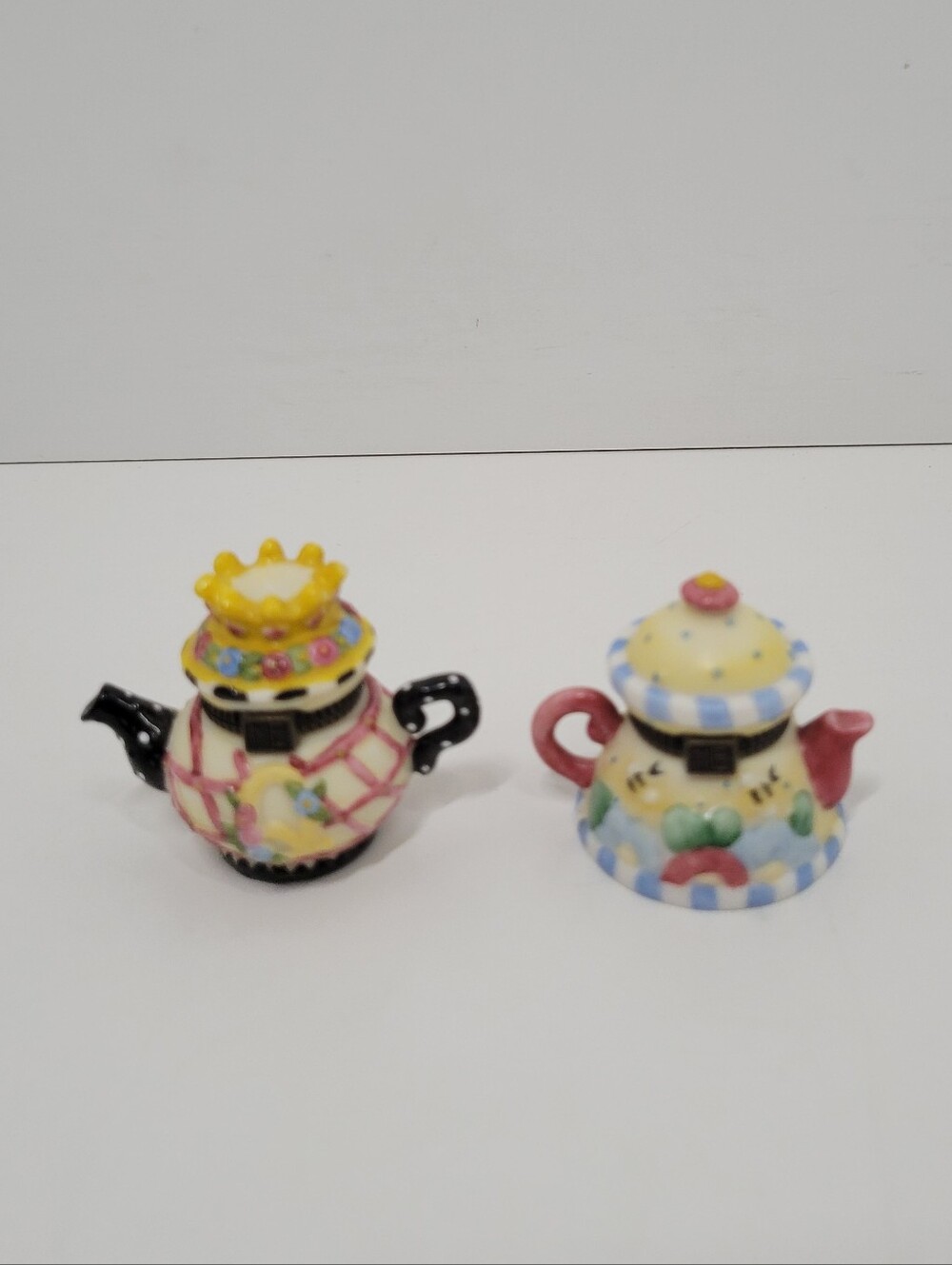 Enesco ME Ink Mary Engelbreit Miniature Teapot Hinged Trinket Boxes Set Of 2